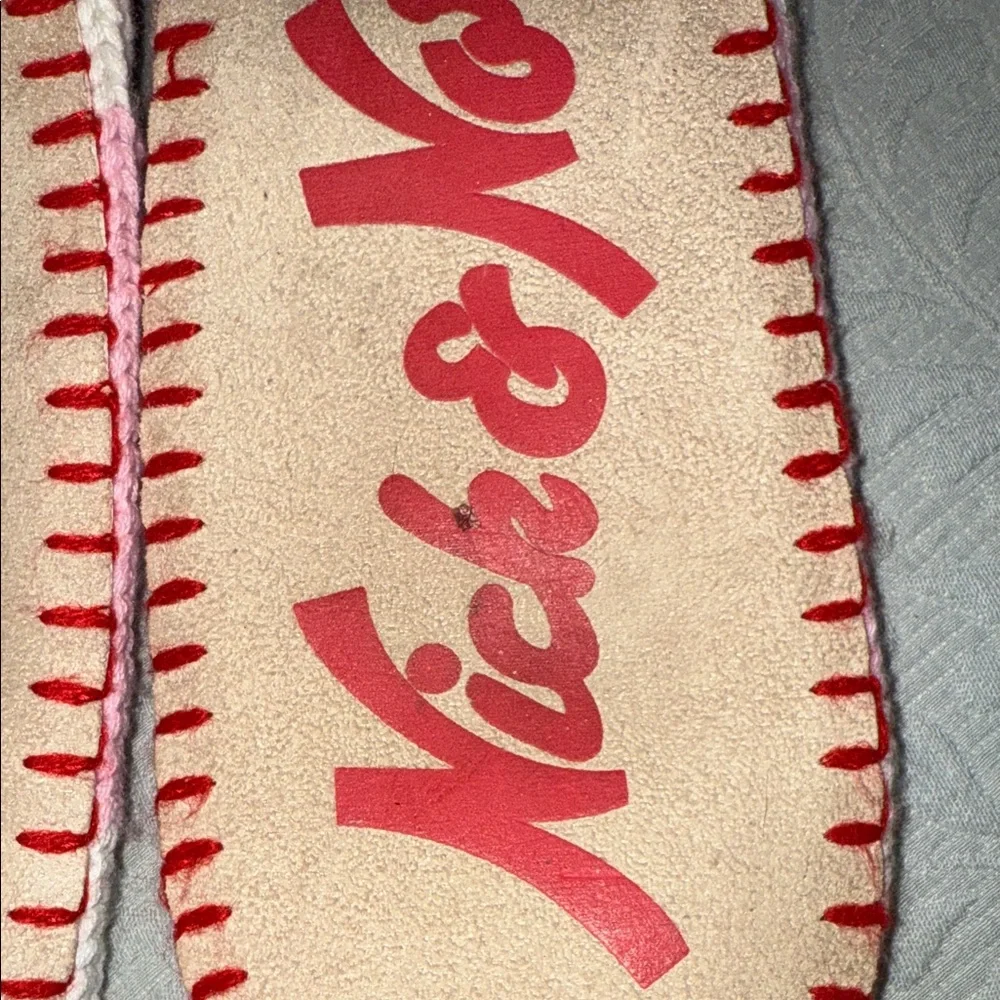 Nick & Nora Red Knit Santa Slipper Socks - Picture 3 of 6